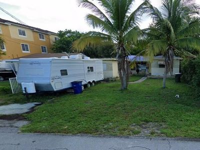 Property at 104 NW 3rd Avenue, Hallandale Beach, FL