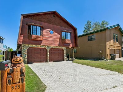 575 Alpine Dr