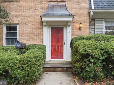 11 Sangamore Ct