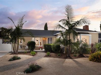 2324 N Riverside Dr