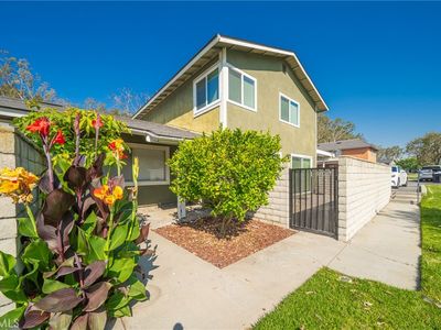 1307 Parkside Dr #111