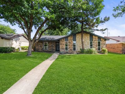 2113 Vail Dr