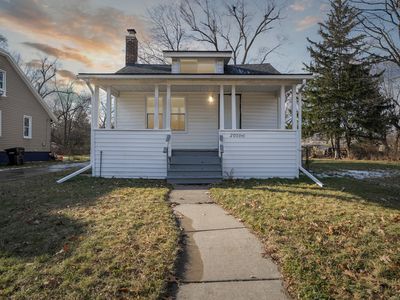 20035 Santa Barbara Dr