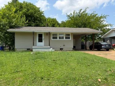 Property at 520 Collier Ave, Florence, AL