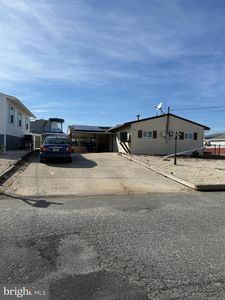30 S Ensign Dr