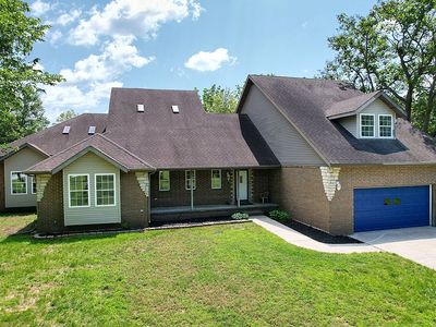 5186 E Farm Road 192