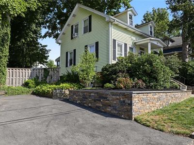 103 Lowden St