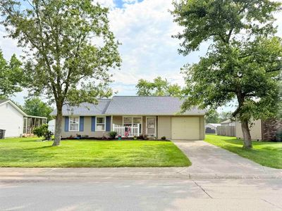 122 Selkirk Ln