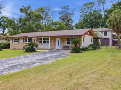 1530 NE 49th Ave