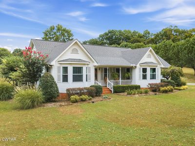 688 Twin Oaks Rd