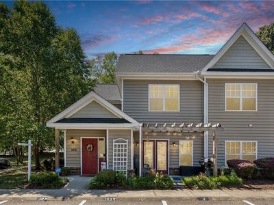 Property at 102 Lakeview Cv, Smithfield, VA