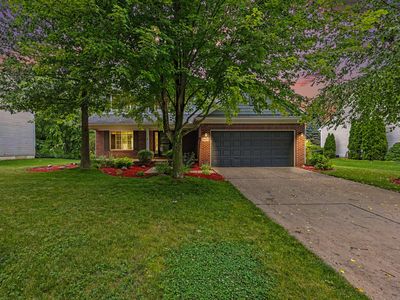 1433 Carston Ln