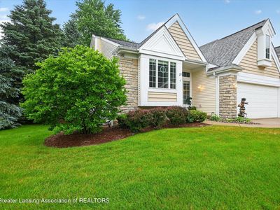 27 Aviemore Dr