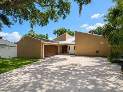 3109 RESEDA COURT