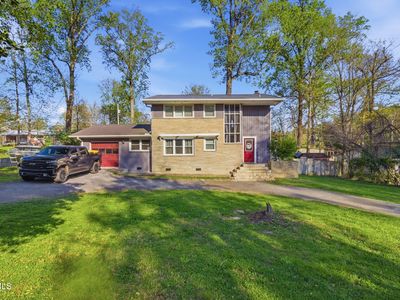 209 Haynes Blvd