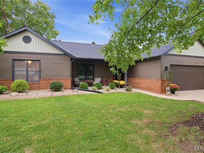 Property at 104 Archview Dr, Shiloh, IL