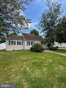 Property at 822 White Oak Rd, Dover, DE
