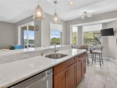 9350 Highland Woods BLVD #4401