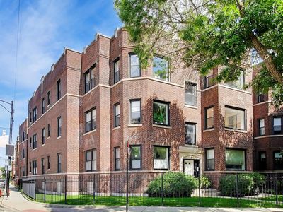 4753 N Beacon St #2