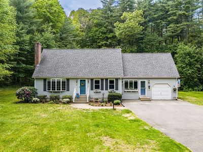 7 Caroline Cir