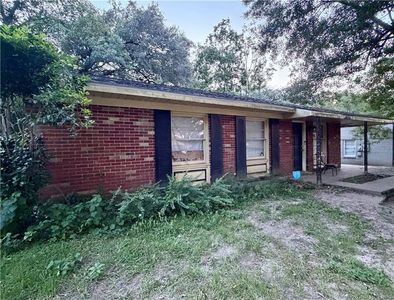 402 La Rose Dr