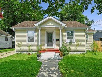 Property at 200 Claiborne Ct, Jefferson, LA