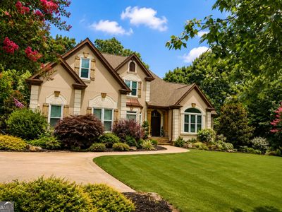 915 Champions Fairway Dr