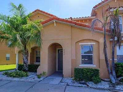 5390 PARADISE CAY CIRCLE