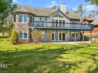 1515 Fleming Rd