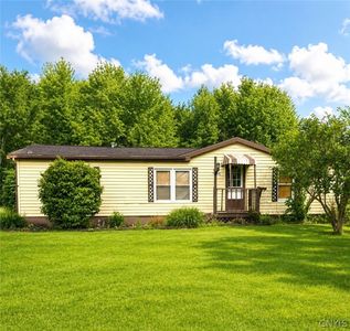 Property at 8966 Lestina Beach Rd, Bridgeport, NY