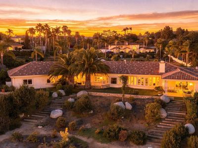 1990 Quail View Dr