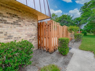 6455 SE Windsong Lane #105