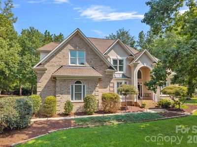 5006 Cranston Ct