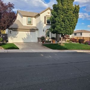 8104 Fire Opal Ln