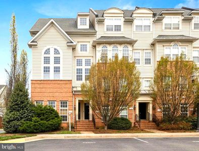 7101 Little Thames Dr #213