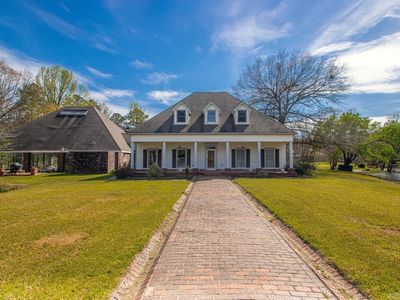 21718 Peach Tree Ln