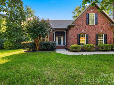 254 Streamside Pl