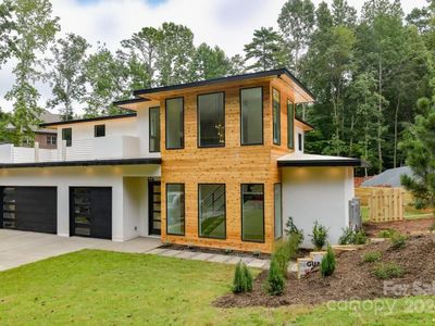 3 Mission Church Rd #3