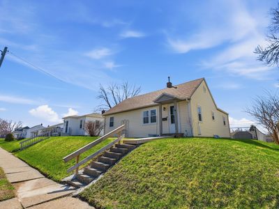 1507 W 38th St