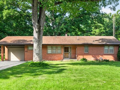 2077 Grand Detour Rd