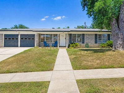 319 Redcliff Dr