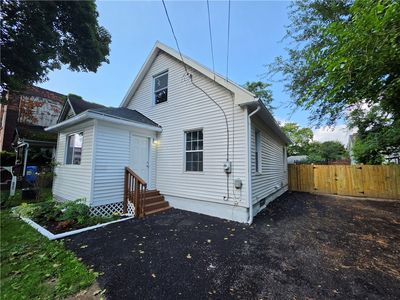 27 Potomac St