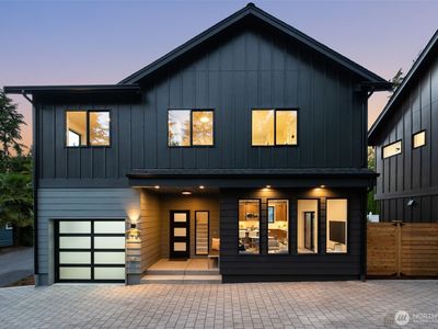 12908 NE 70th Place