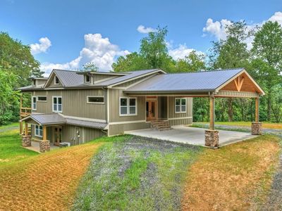 2125 Shady Grove Rd