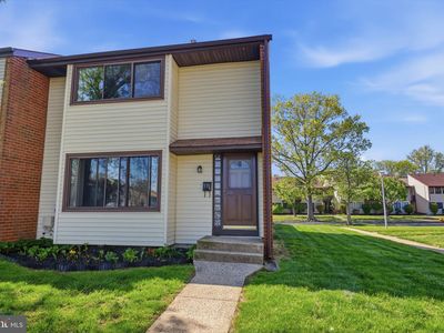 370 Bolton Rd