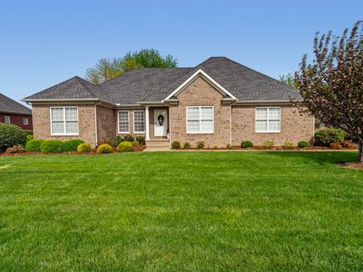 805 Hardwoods Dr