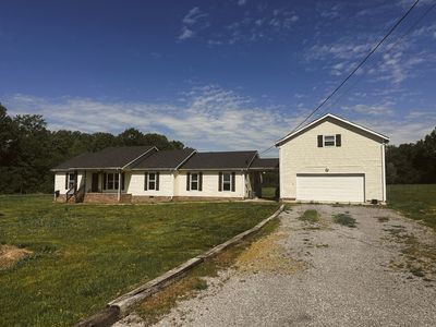 831 Philippi Rd