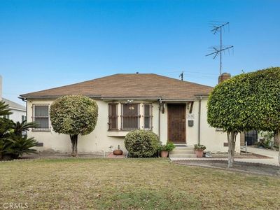 3630 Chesapeake Ave