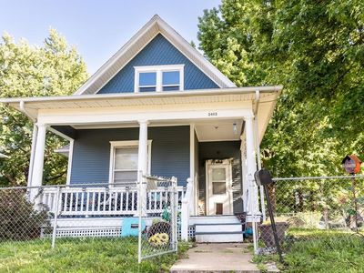 2402 Mitchell Ave