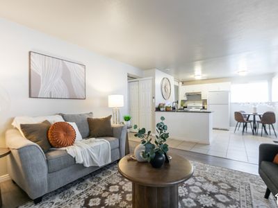 3064 S 300 E APT 8